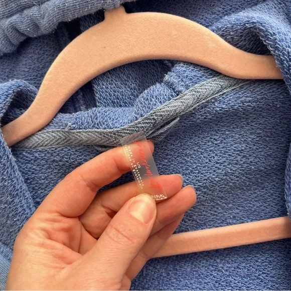 NWT free people‎ movement criss cross hoodie - Picture 3 of 7